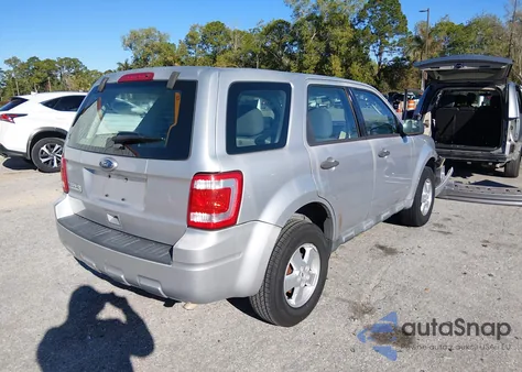 2010 Ford Escape Xls from USA, damaged, VIN 1FMCU0C74AKA85310